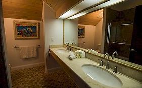 Delphi Lodge Bahamas 4*